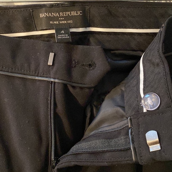 Banana Republic Blake Wide Leg slacks. size 4. Career wear comfort - Picture 5 of 7